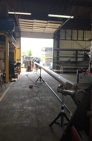 Jet fuel pressure lines